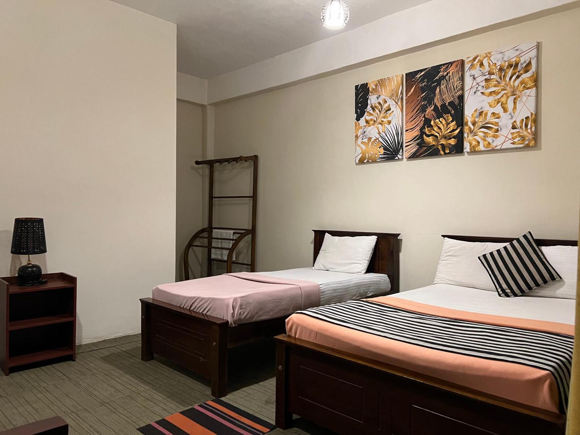 Hill Cool & Restaurant Hotel