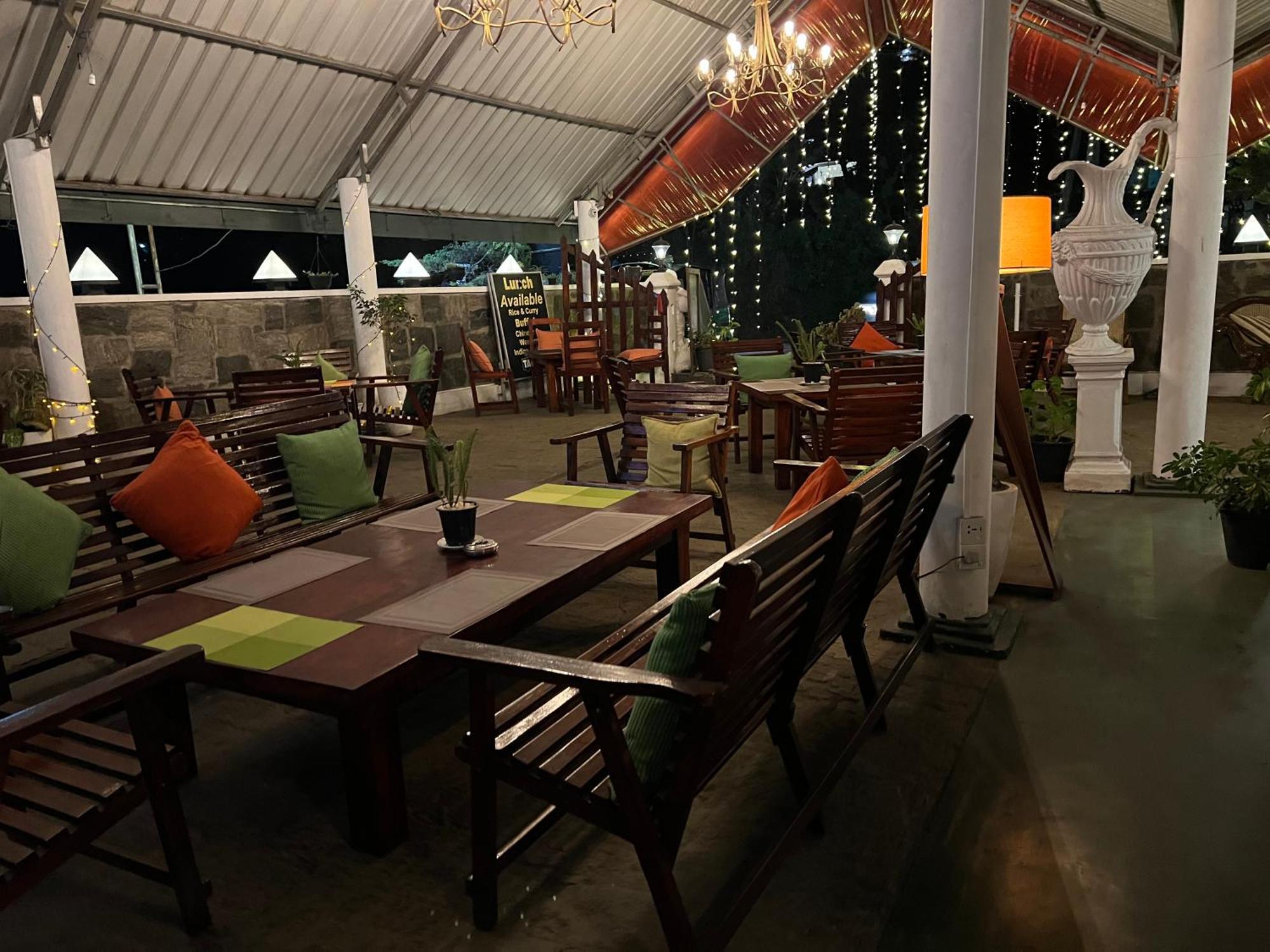 Hill Cool & Restaurant Hatton