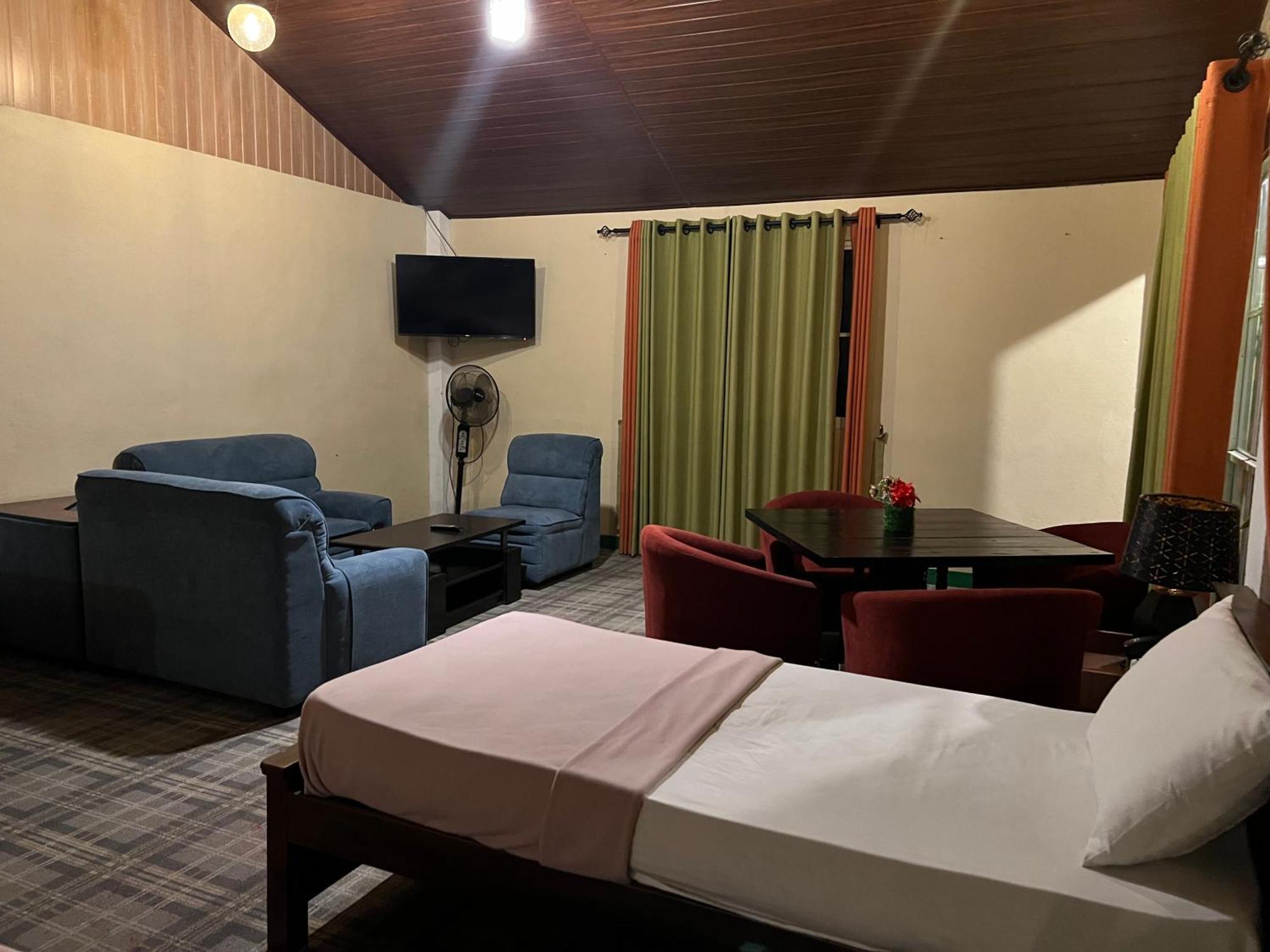 Hotel Hill Cool & Restaurant Hatton
