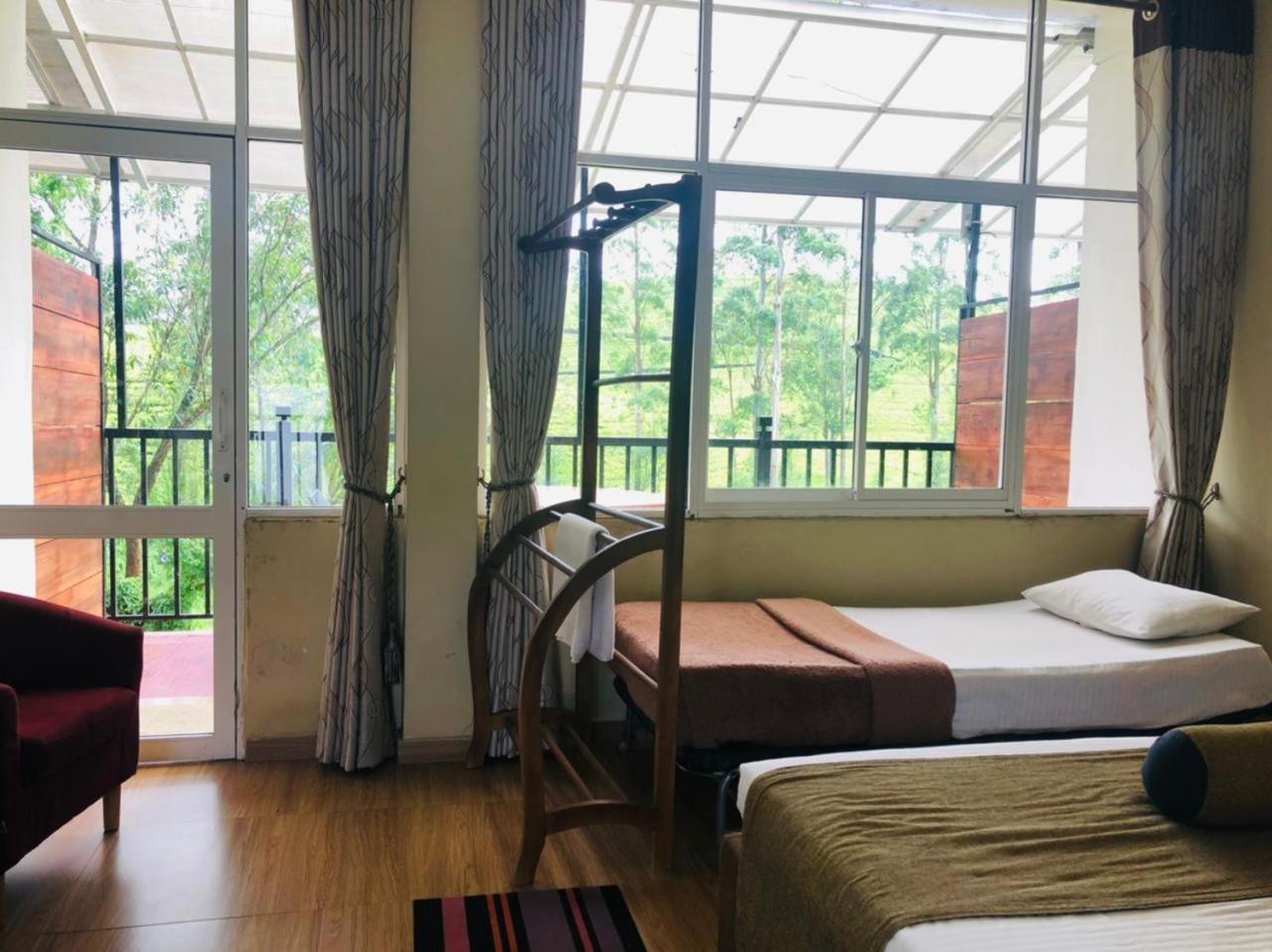 Hill Cool & Restaurant Hotel